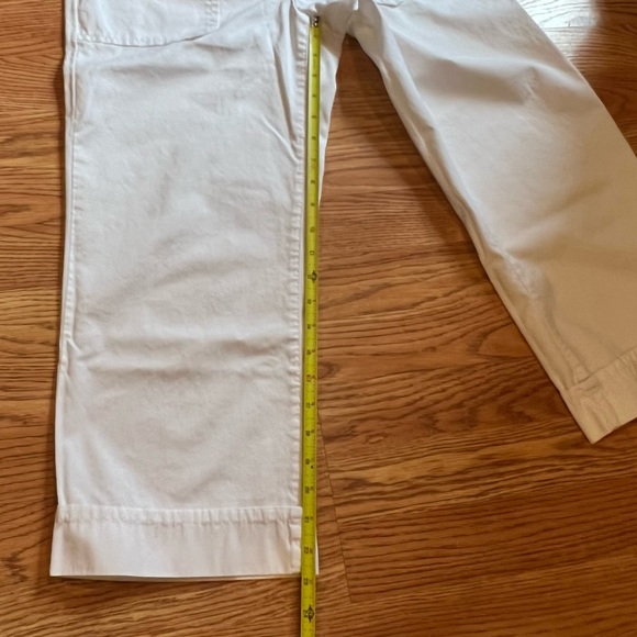 Tommy Hilfiger Capris - Picture 10 of 10